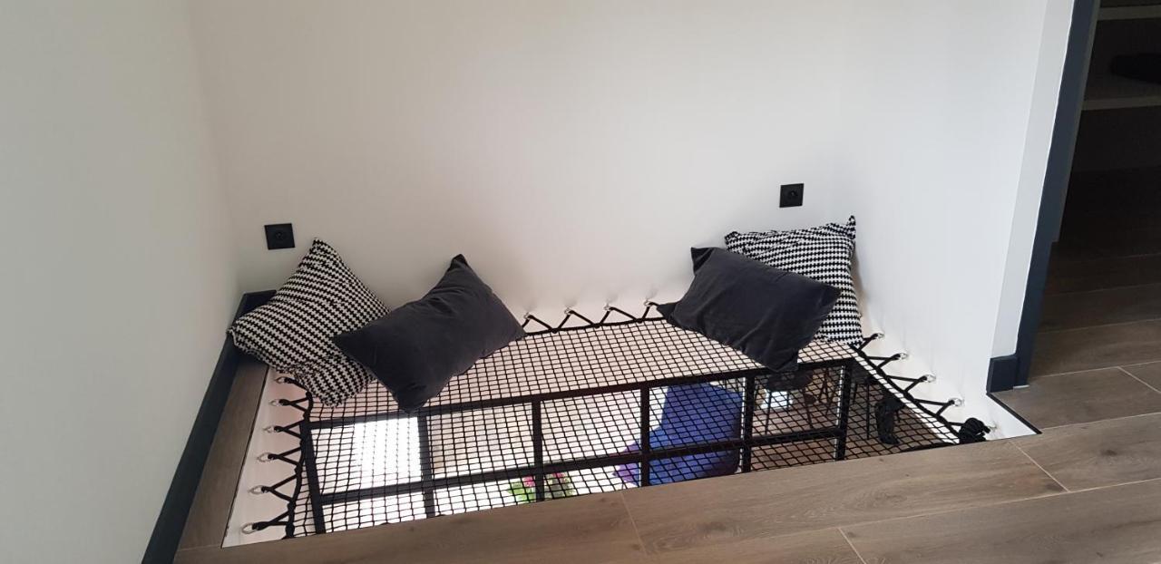 Villa Entiere Du Chateau Lacroix De Civrac 3 Ch, 3 Sdb, Piscine Xxl,Sauna, 4 Etoiles,7 Pers 외부 사진